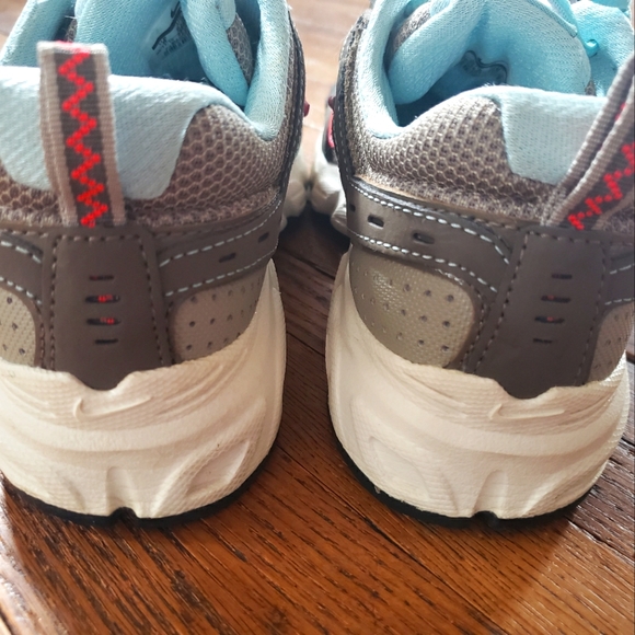 Nike Alvord 8 Trail Running Sneakers Women's - Picture 3 of 4